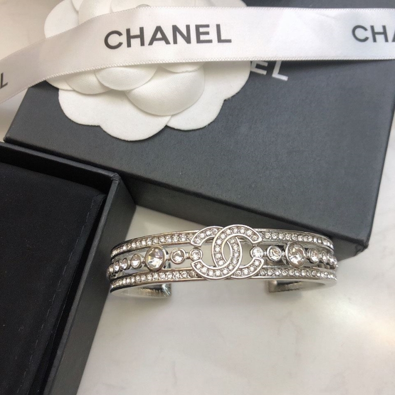 Ch*el bracelets